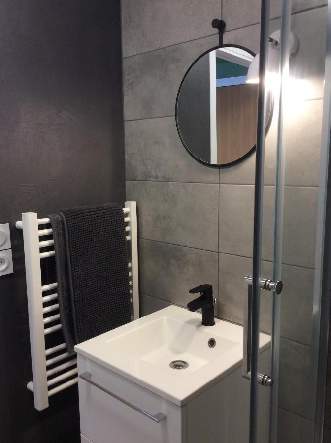 Les Obiones, Vue Laterale Mer, Fort Mahon Plage, Magnifique Studio Cabine 4P, Avec Balcon , Parking Prive Gratuit, Wifi, Classe 2 Etoiles, Exposition Plein Sud En Baie De Somme Fort-Mahon-Plage Exterior foto